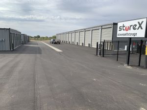 StoreX