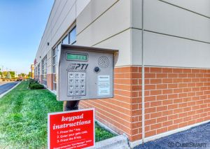 CubeSmart Self Storage - IL Wheaton E Roosevelt Road