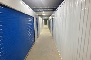 600 Station Storage