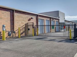 StorageMart - Aurora Rd