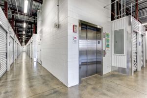 StorageMart - Lincoln Hwy