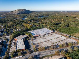 Mini Mall Storage - Stone Mountain