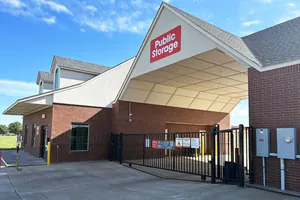 Public Storage - Edmond - 17720 Griffin Dr