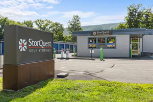 9182 - StorQuest - Ellenville US209