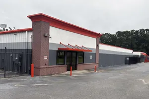 Public Storage - Summerville - 619 Miles Jamison Rd