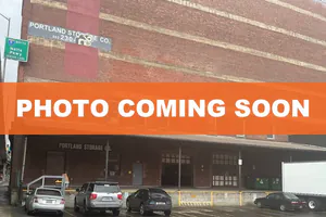 Public Storage - Portland - 215 SE Morrison St