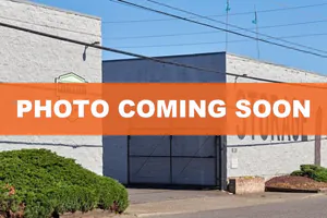 Public Storage - Portland - 5122 SE 26th Ave