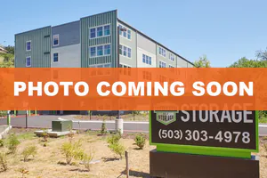 Public Storage - West Linn - 2400 Willamette Falls Dr