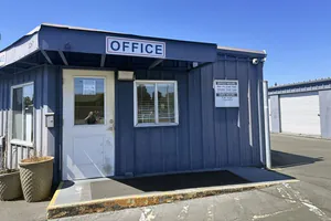 Public Storage - Hubbard - 3267 J St