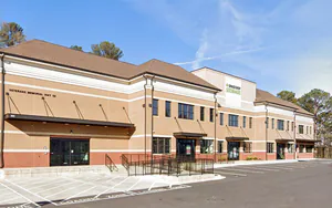 Space Shop Self Storage - Veterans Memorial